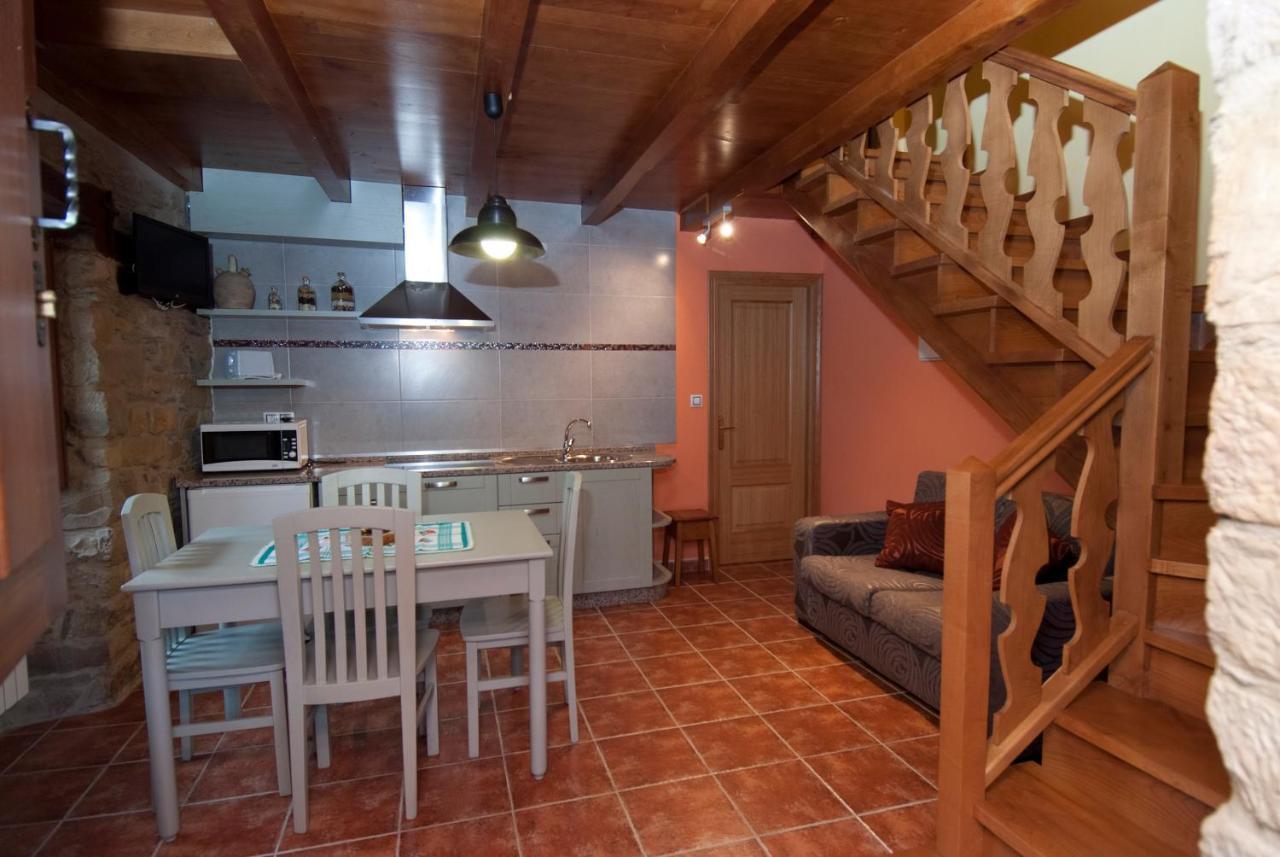 Apartamentos Rurales Tia Vicenta سانتا إيولاليا دي أوسكوس المظهر الخارجي الصورة