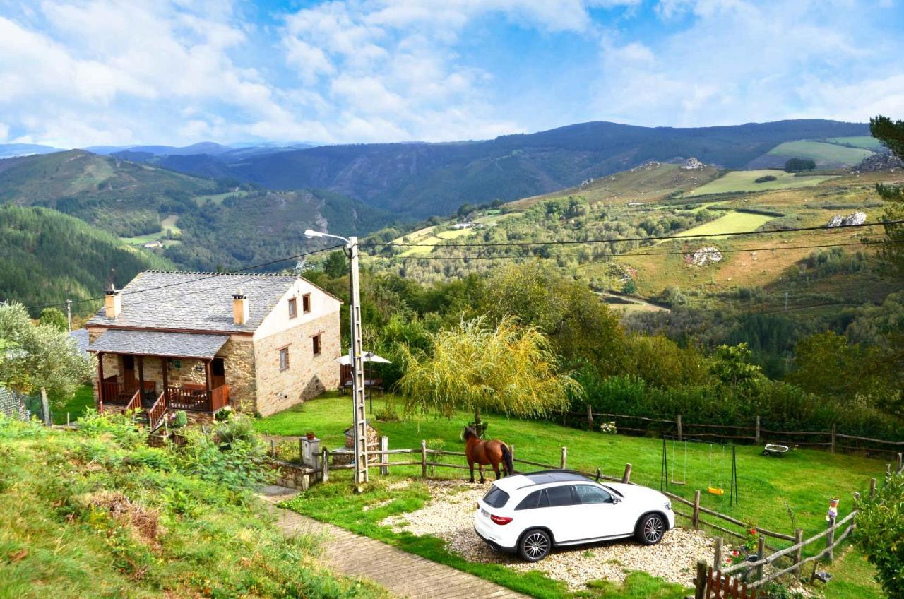 Apartamentos Rurales Tia Vicenta سانتا إيولاليا دي أوسكوس المظهر الخارجي الصورة
